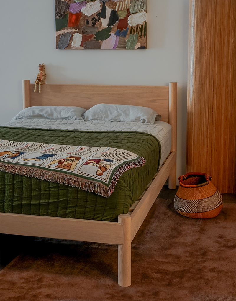 How to Mix Vintage Furniture with Contemporary Design