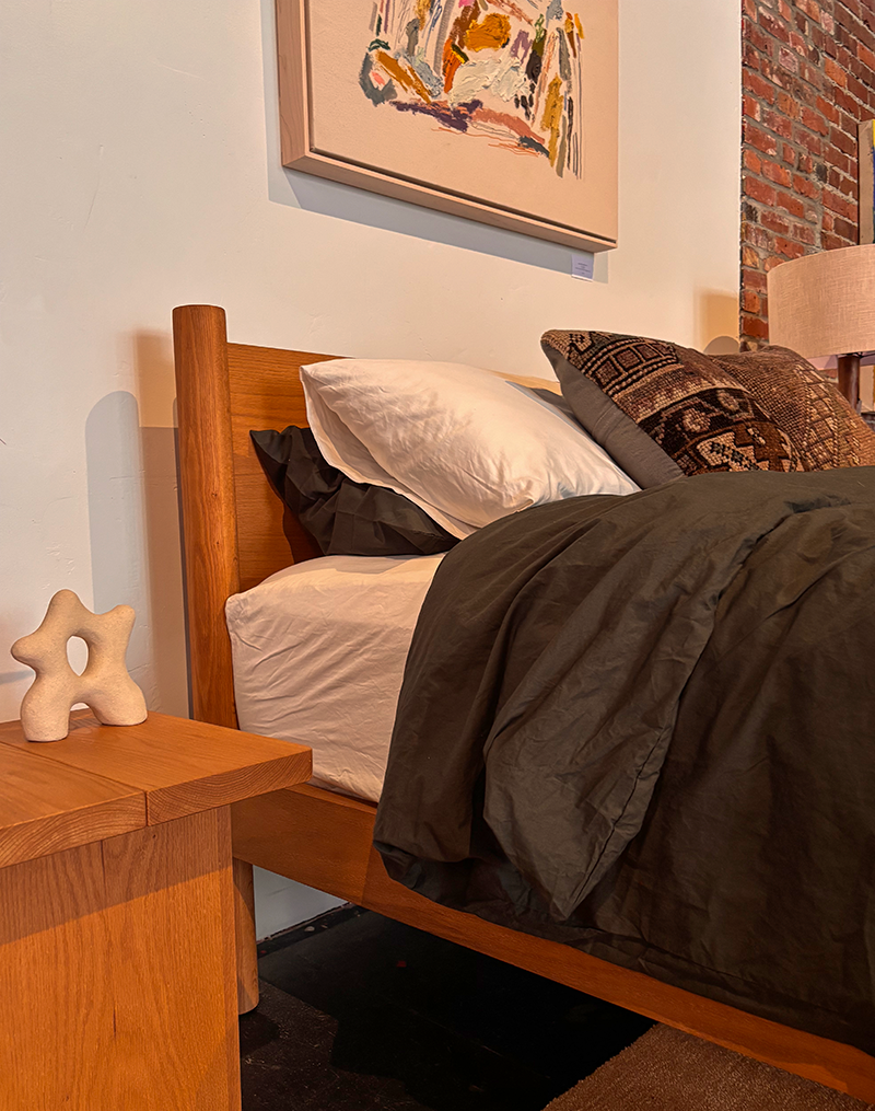 Wood Bed Frames that Keeps You Cool